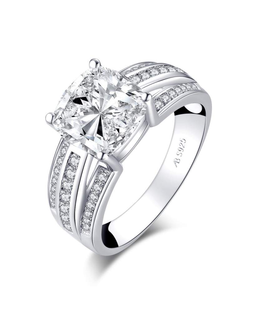 Classic engagement ring
